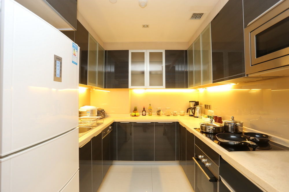 Oakwood Residence Funder Чънду Екстериор снимка